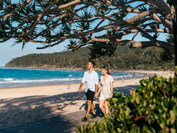 Noosa Heads Main Beach Couple Credit Tourism and Events Queensland