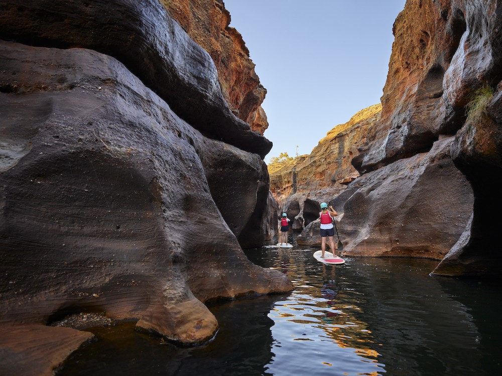 Australien Queensland Outback Cobbold Gorge, SUP Tour im Tropical North