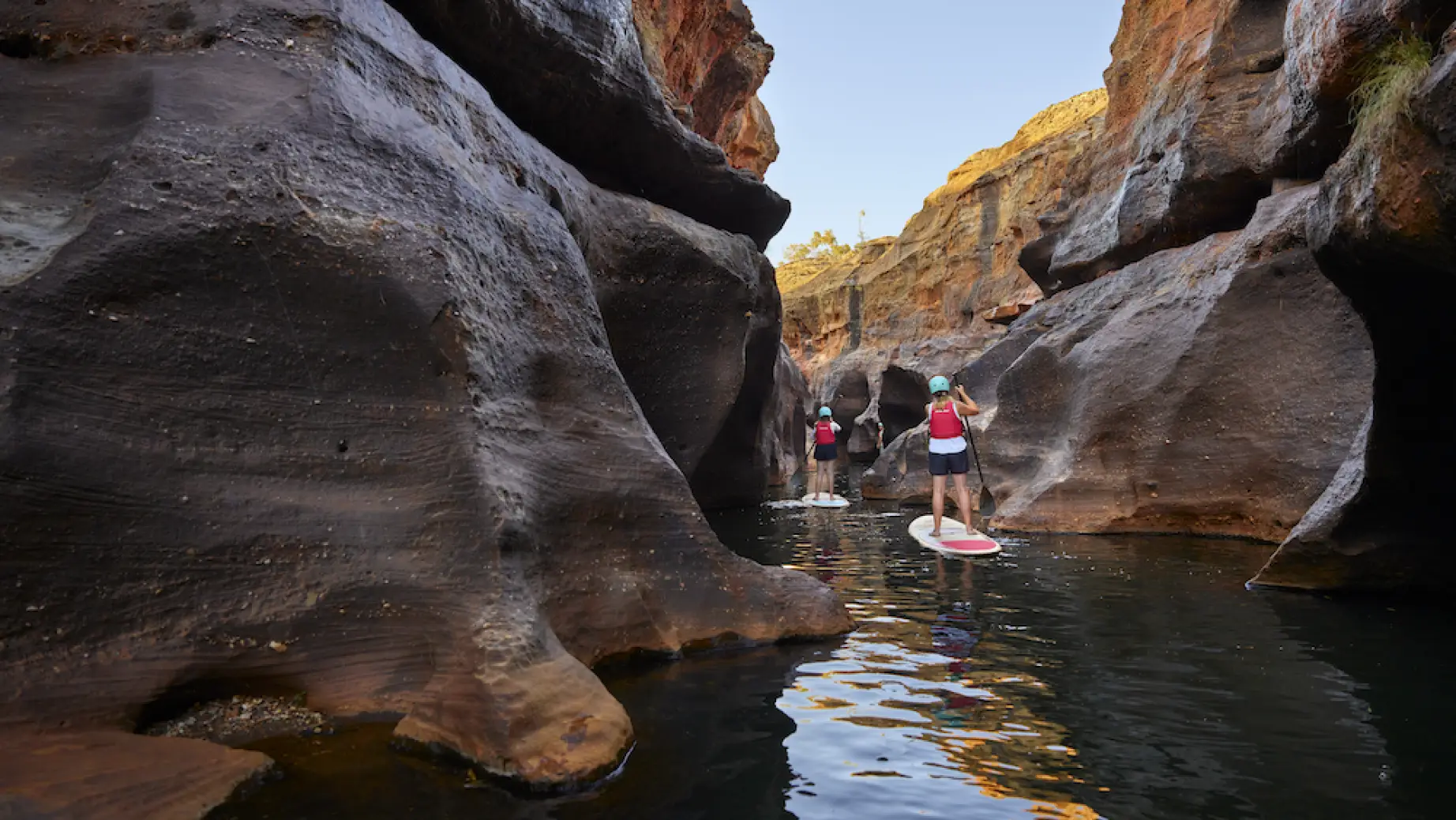 Australien Queensland Outback Cobbold Gorge, SUP Tour im Tropical North