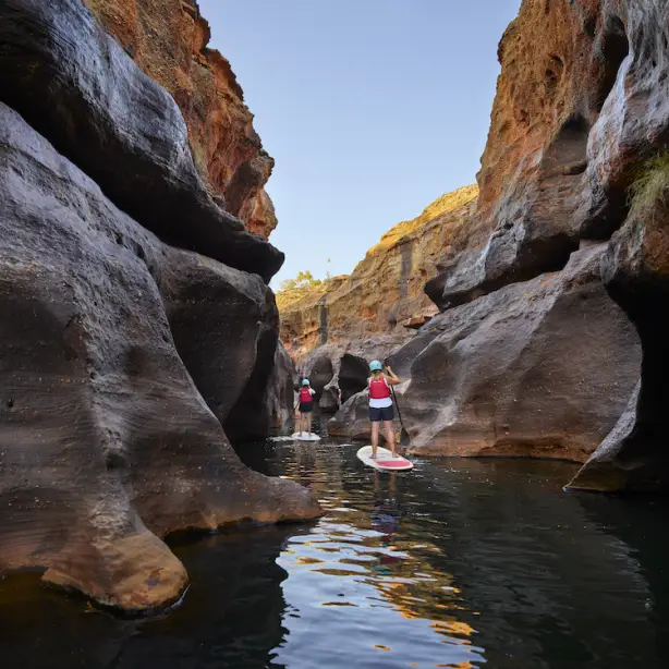 Australien Queensland Outback Cobbold Gorge, SUP Tour im Tropical North