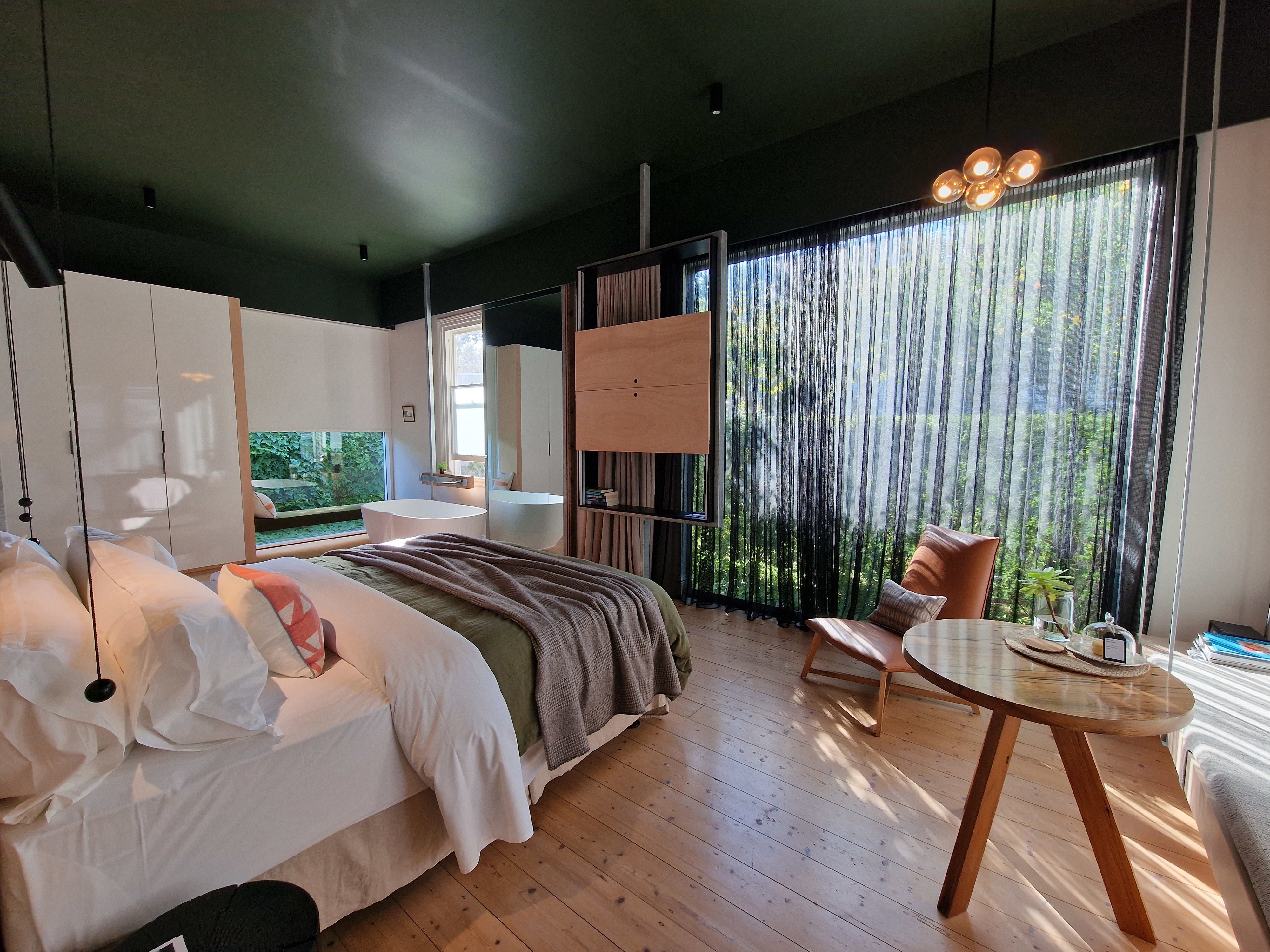 AUS_VIC_Great_Ocean_Road_Drift_House_Room