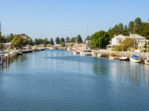 AUS-VIC-Port-fairy-harbour