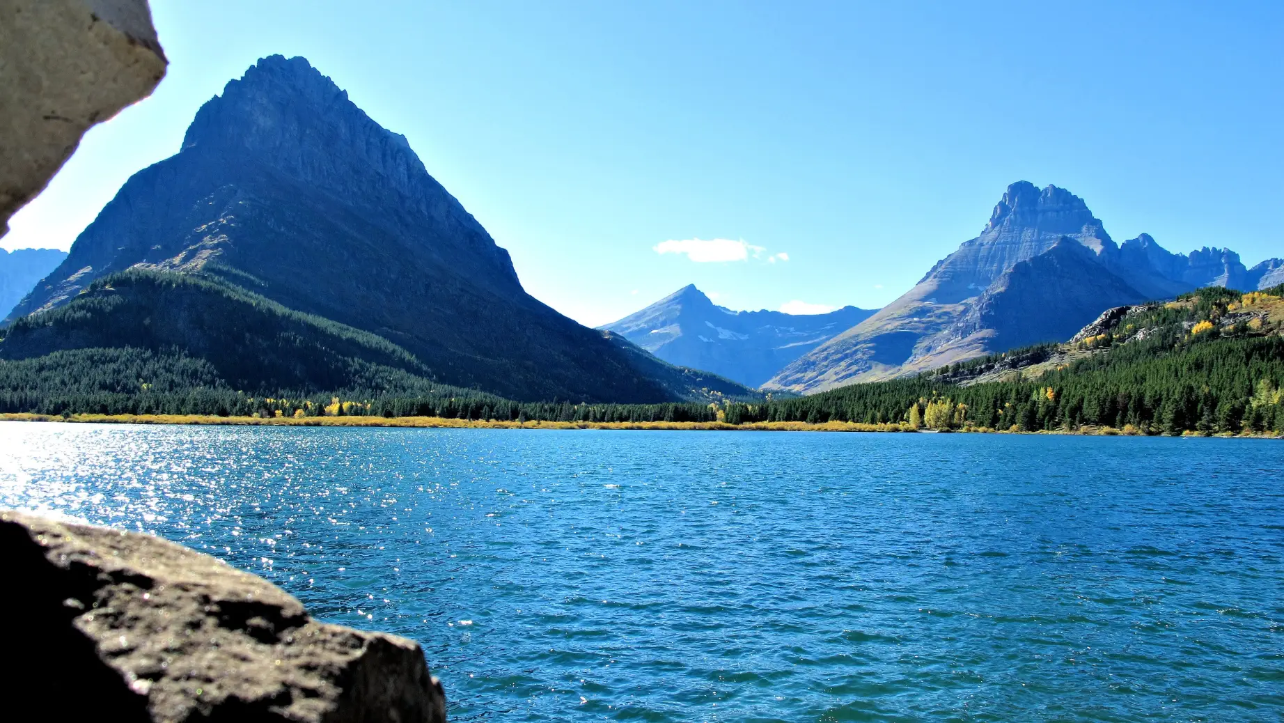 CA Alberta waterton lakes National Park moutain and lake