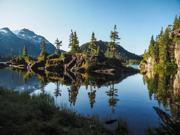 CA BC Vancouver Island Strathcona Provincial Park lesly derksen unsplash