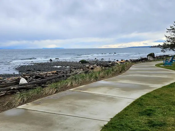 CA British Columbia Campbell River waterfront walk