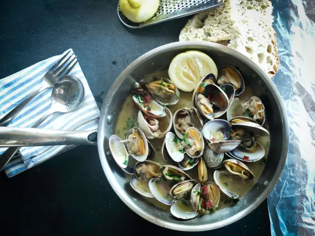 CA British Columbia Victoria seafood cuisine adrien sala unsplash