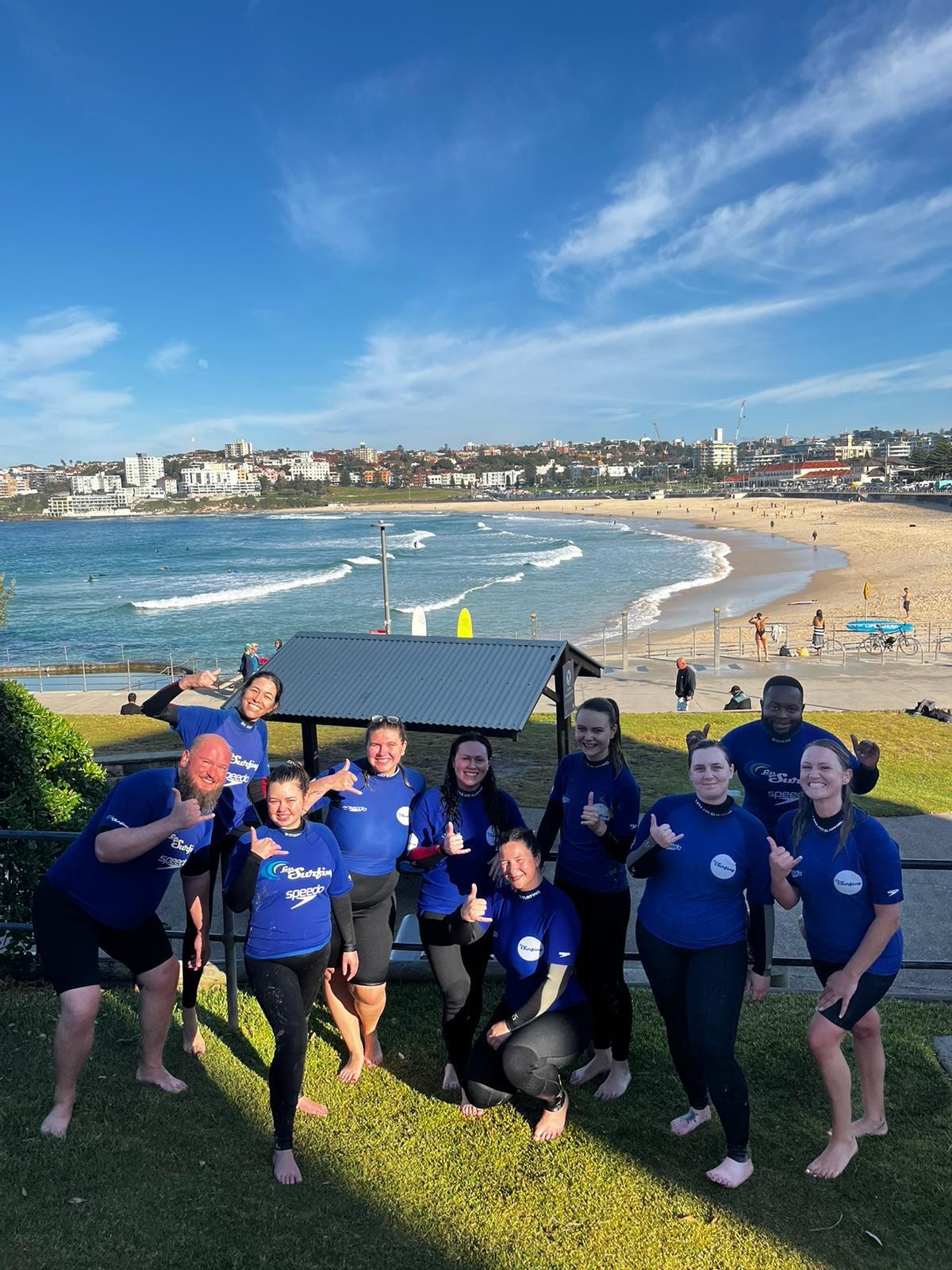 aus sydney bondi beach surfing activity