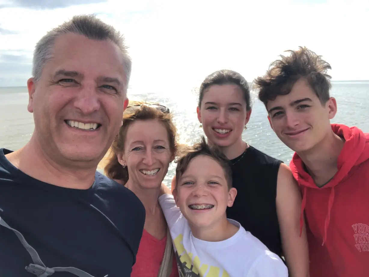 Lovely family photo on Urangan pier