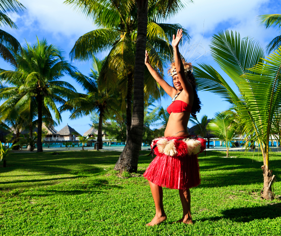 Pacific eilanden Tahiti vrouw doet een traditionele dans