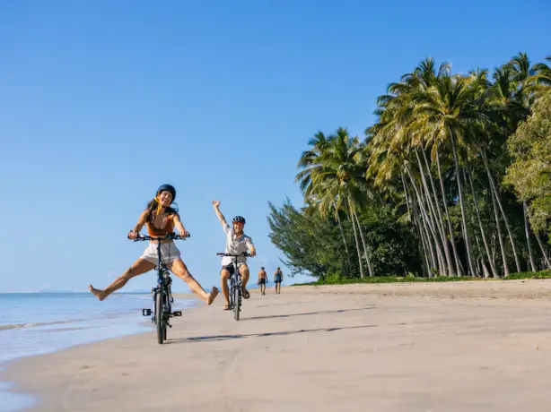 Australien Tropical North Queensland Port Douglas Strand
