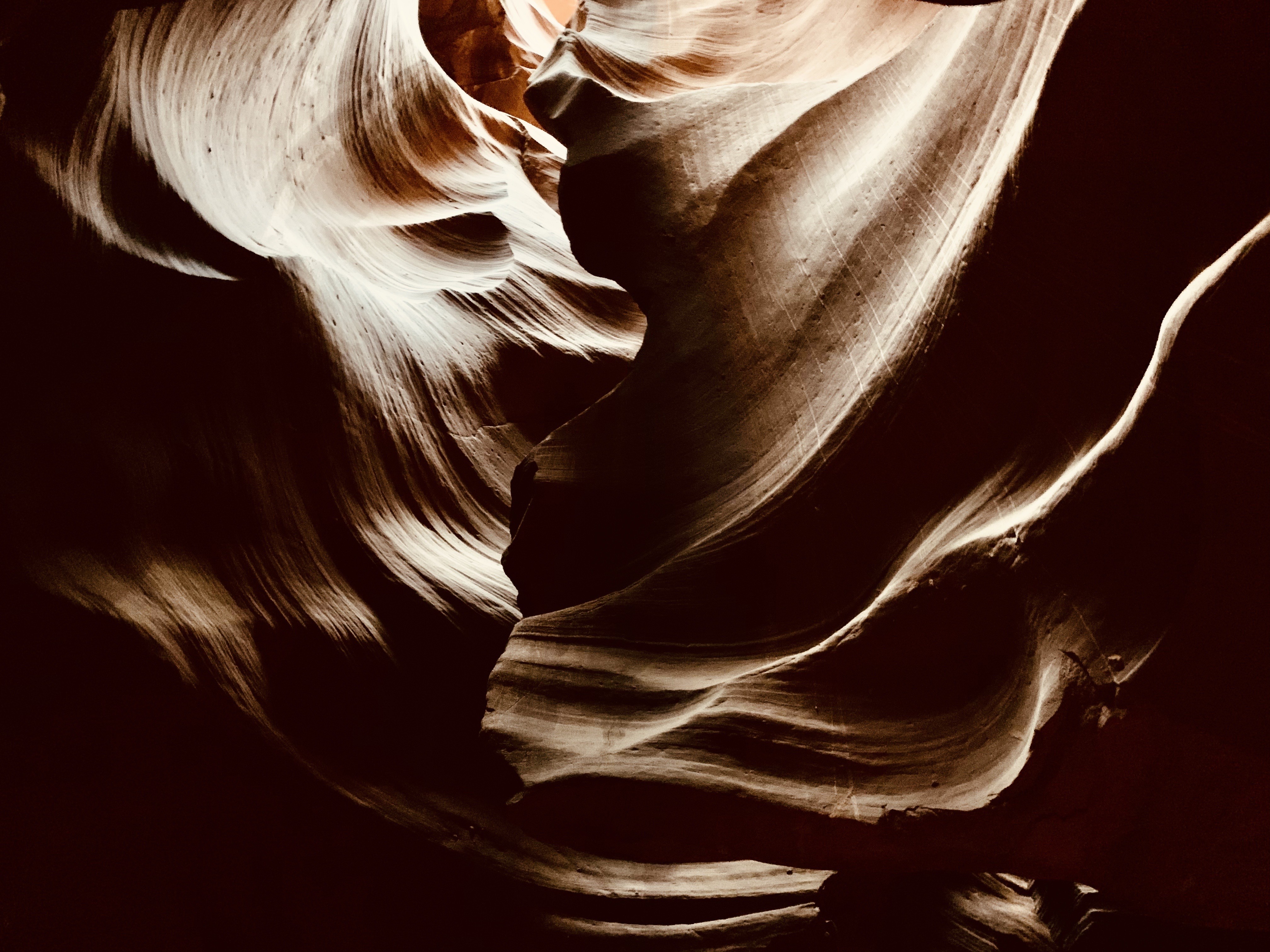US Arizona Antelope Canyon light and shadows