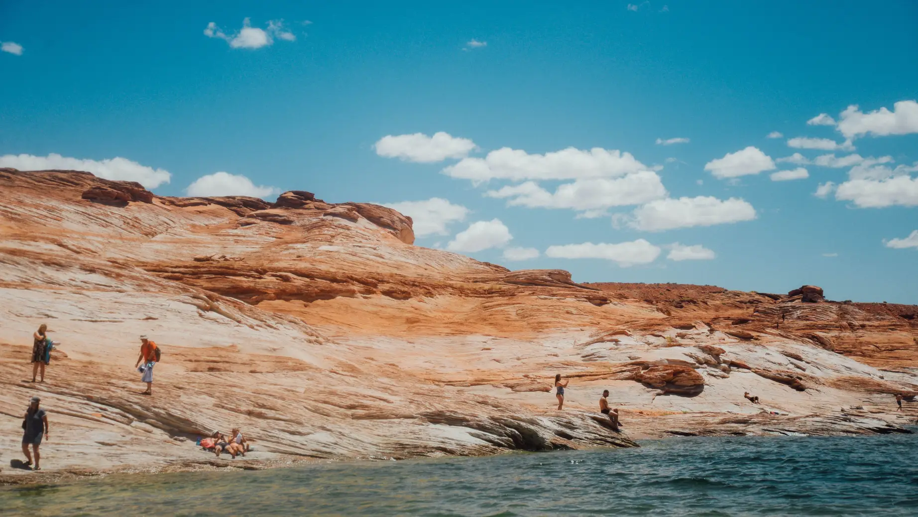 US Arizona Utah Lake Powell vistors swimming loren cutler unsplash