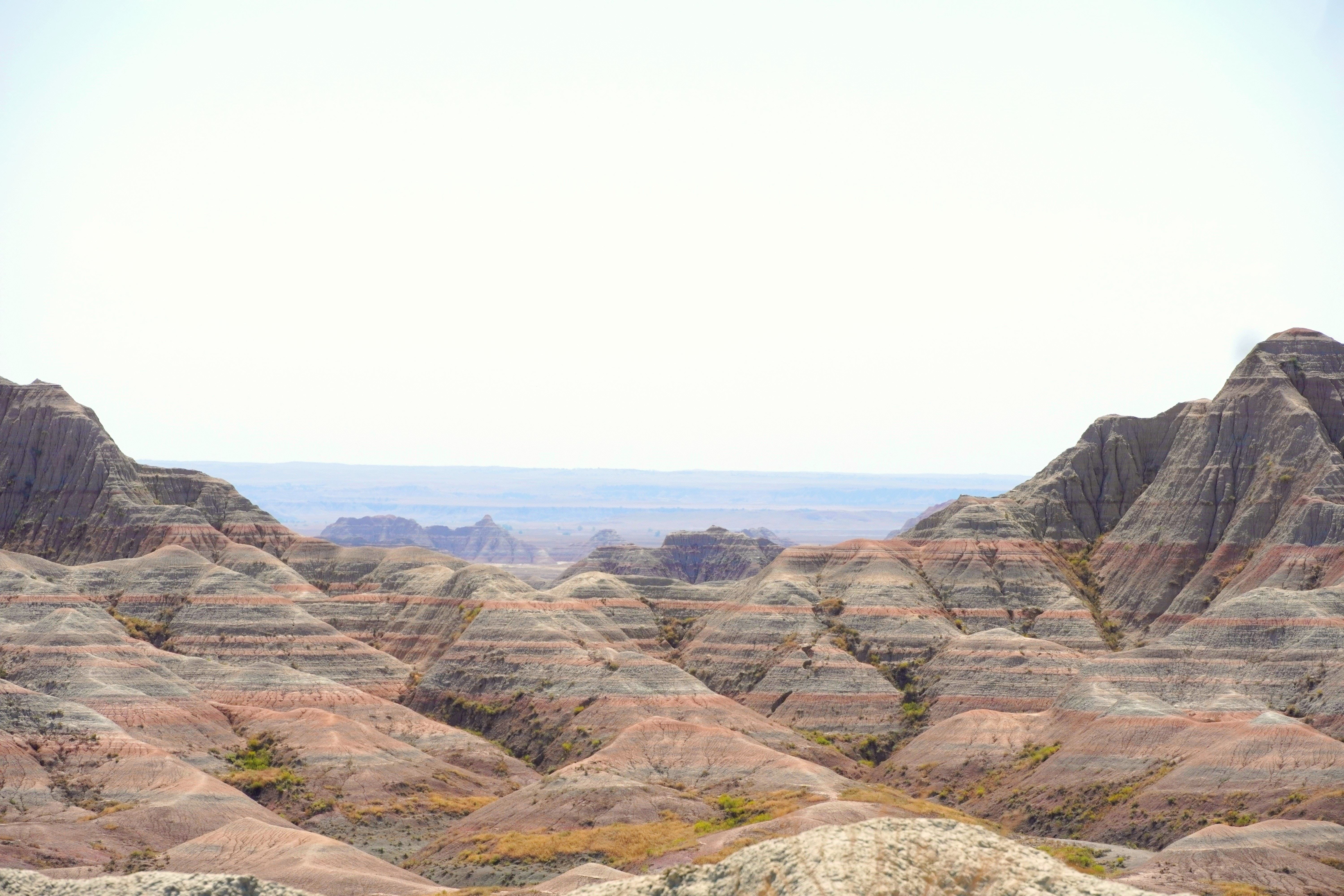 US South Dakota Badlands national park rach pradhan unsplash