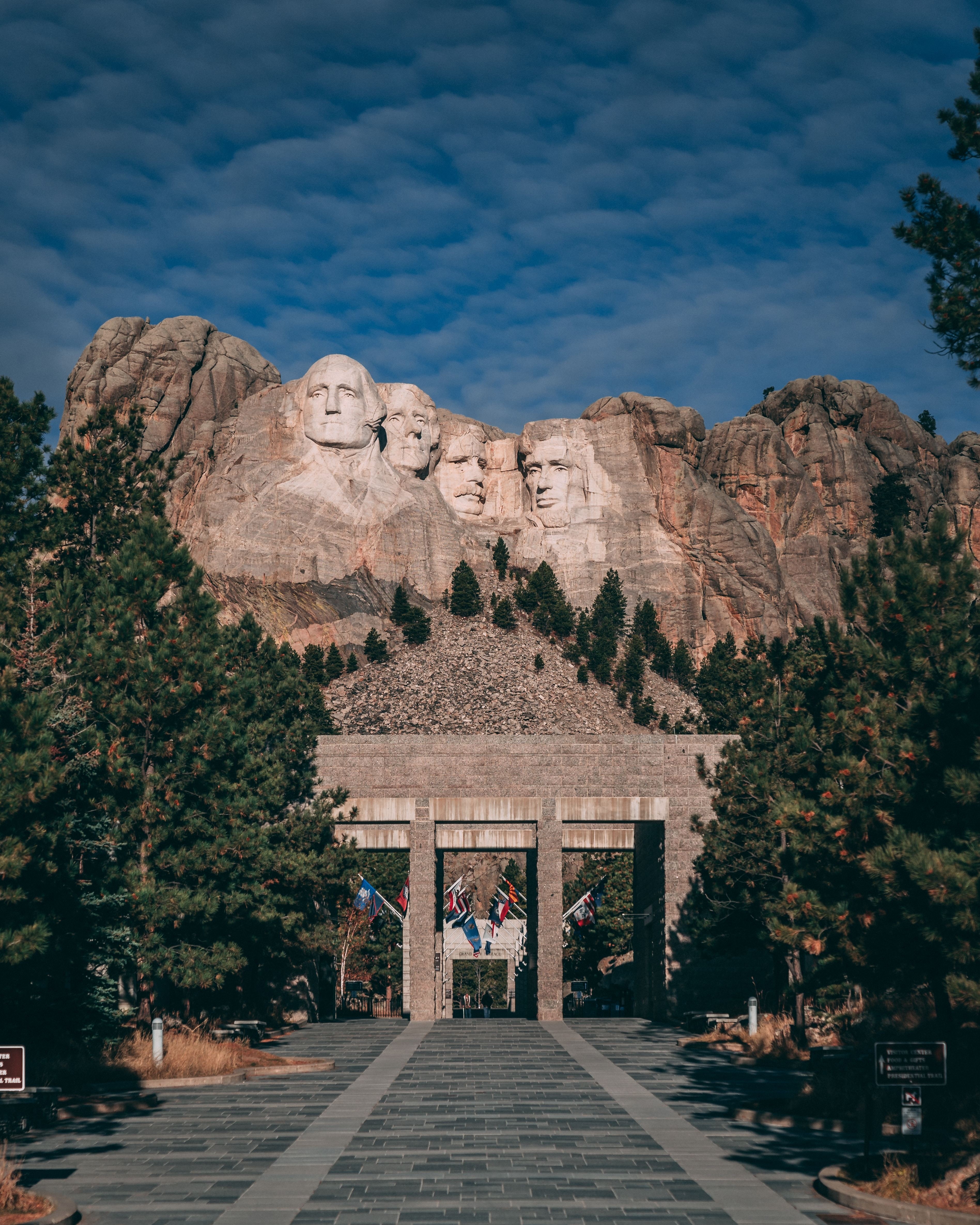 US South Dakota Mount Rushmore monument entrance josh miller unsplash