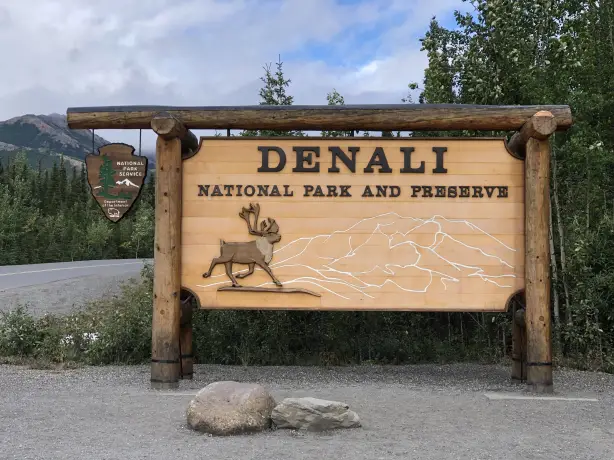 USA Alaska Denali National Park welcome sign
