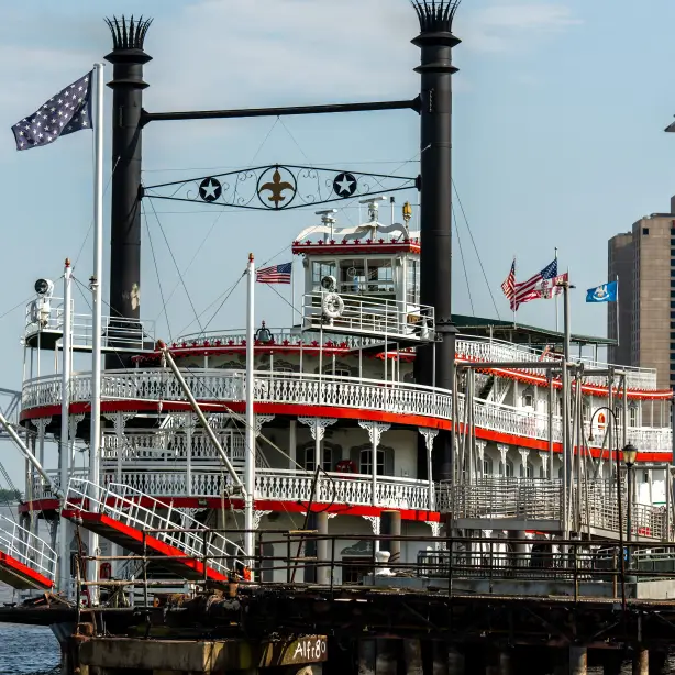 USA louisiana New Orleans mississippi streamboat unsplash