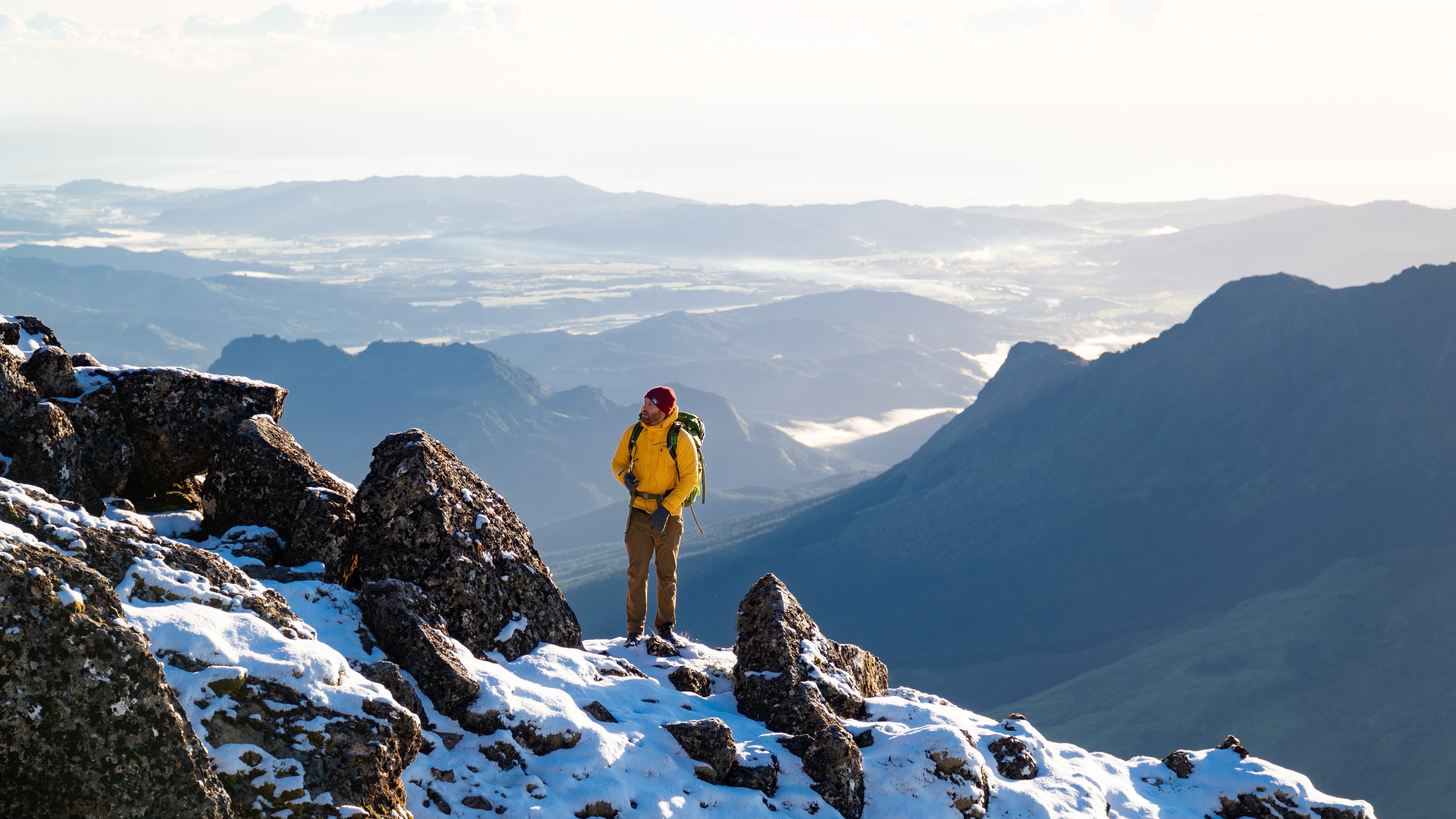 nz-north-MountHikurangi-hiker