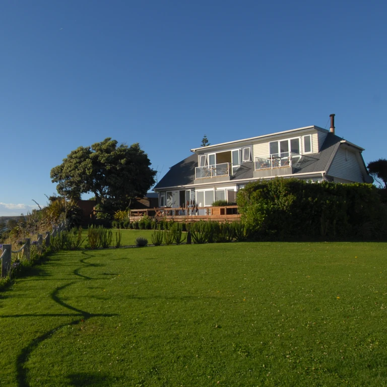 Ein Bed & Breakfast an der Küste Neuseelands