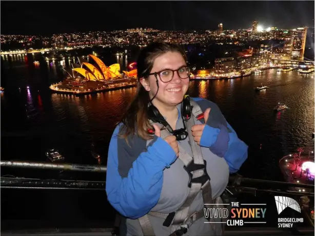 Aus nsw sydney vivid bridge climb