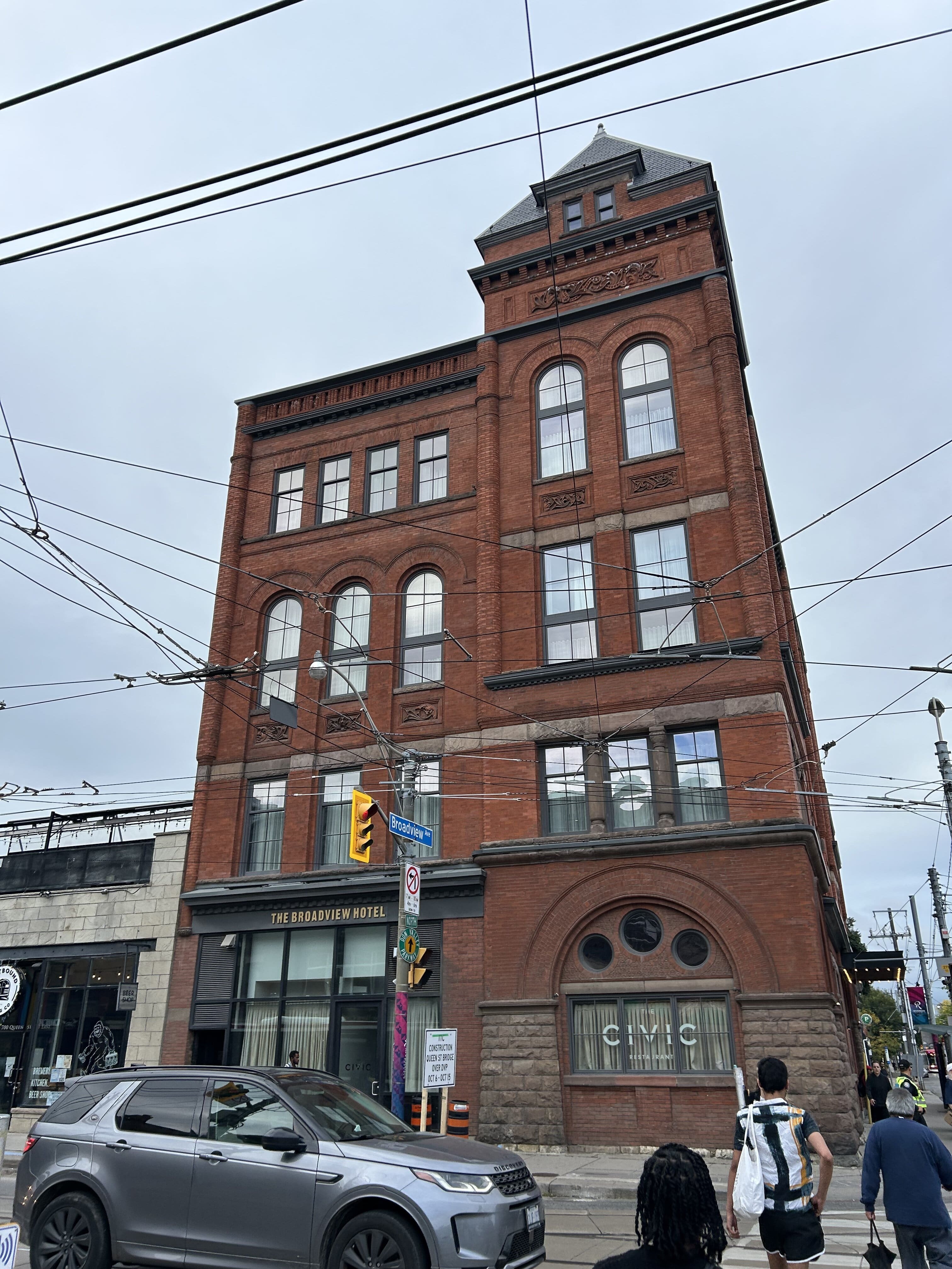 Can toronto broadview hotel