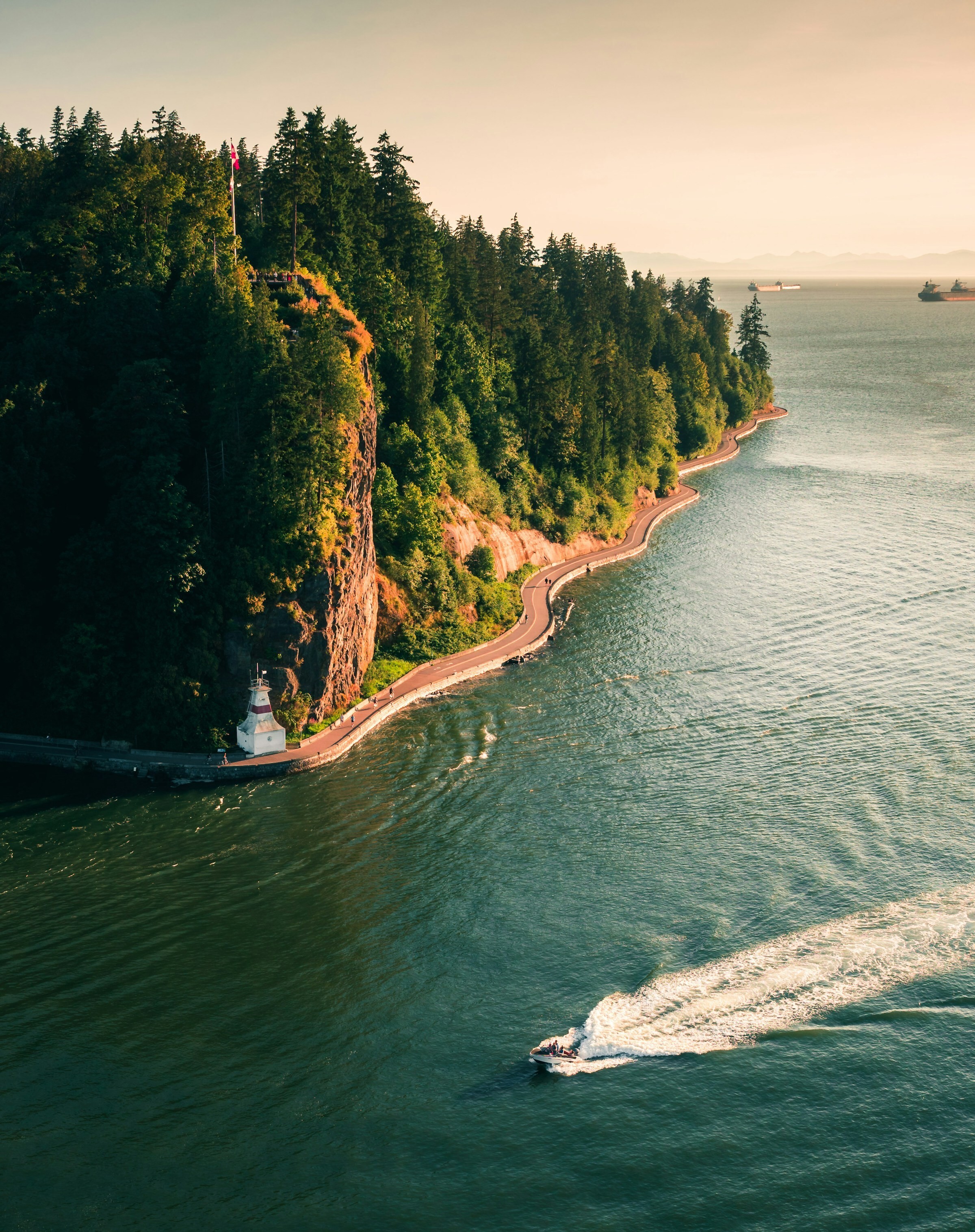 Can vancouver stanley park boat