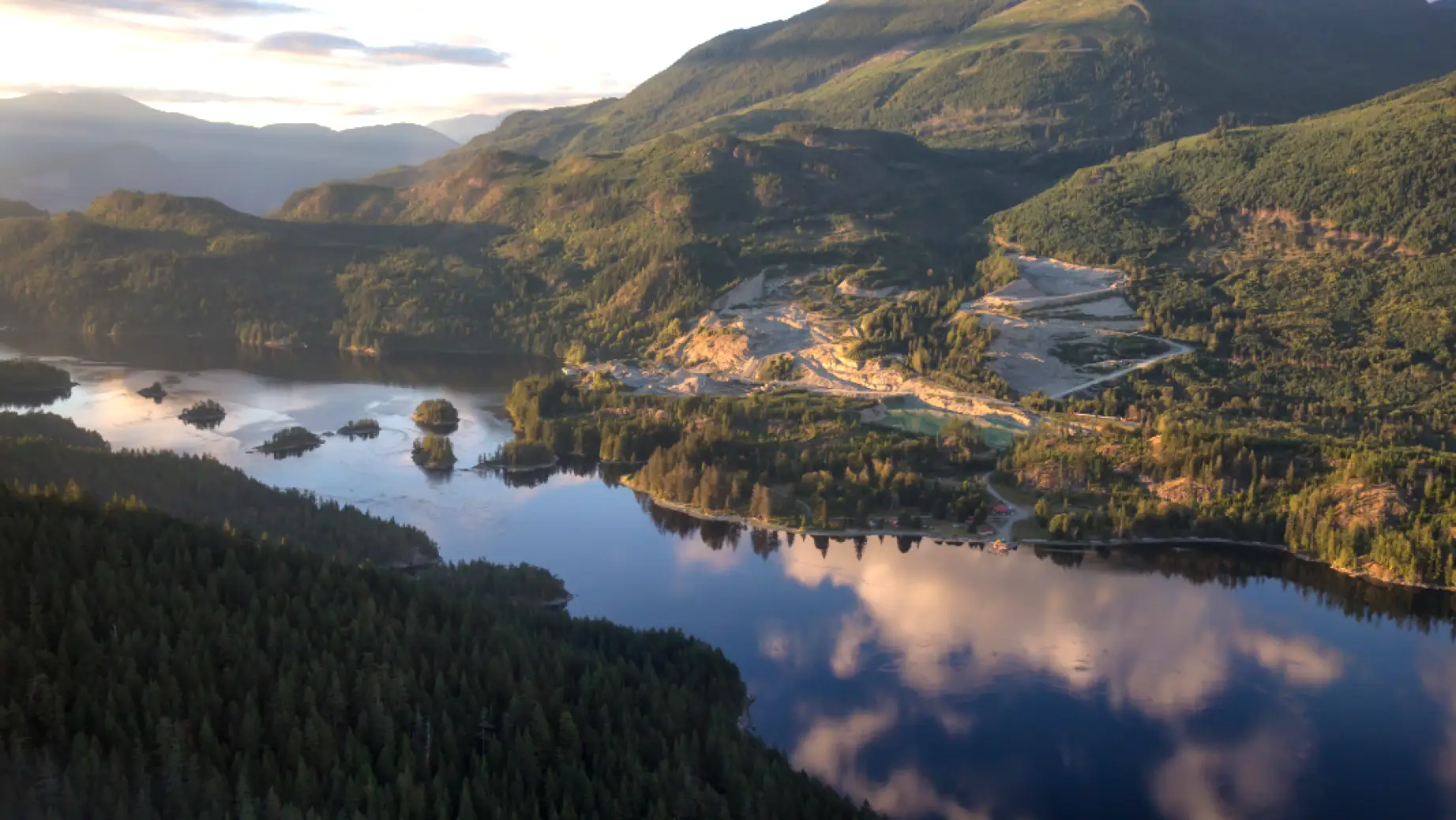 Sechelt inlet