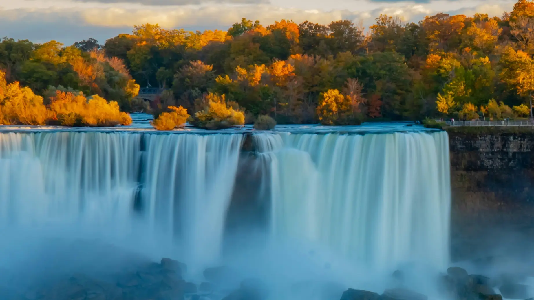 Niagara Falls during autumn, Canada