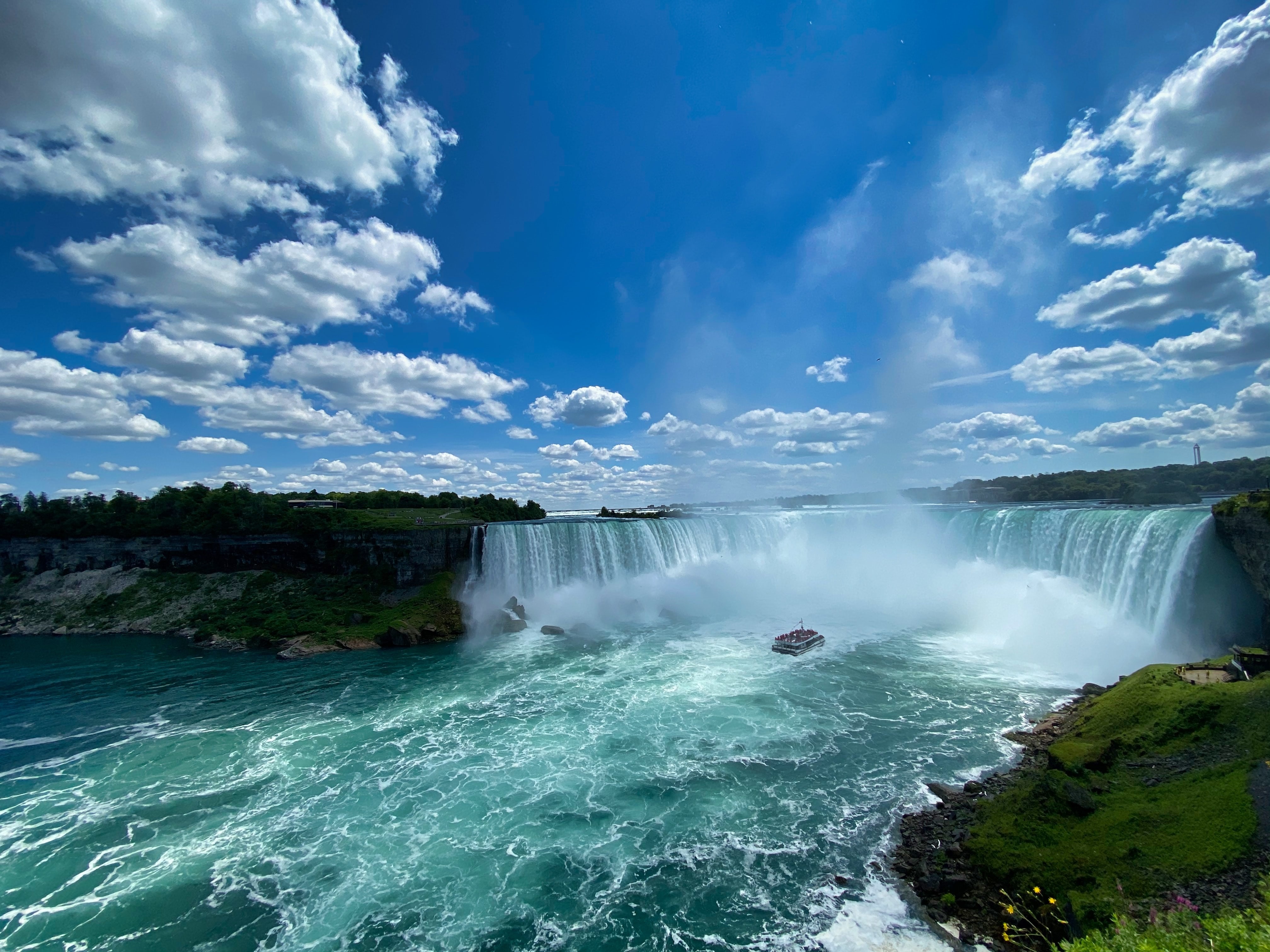 Canada niagara falls maid mist