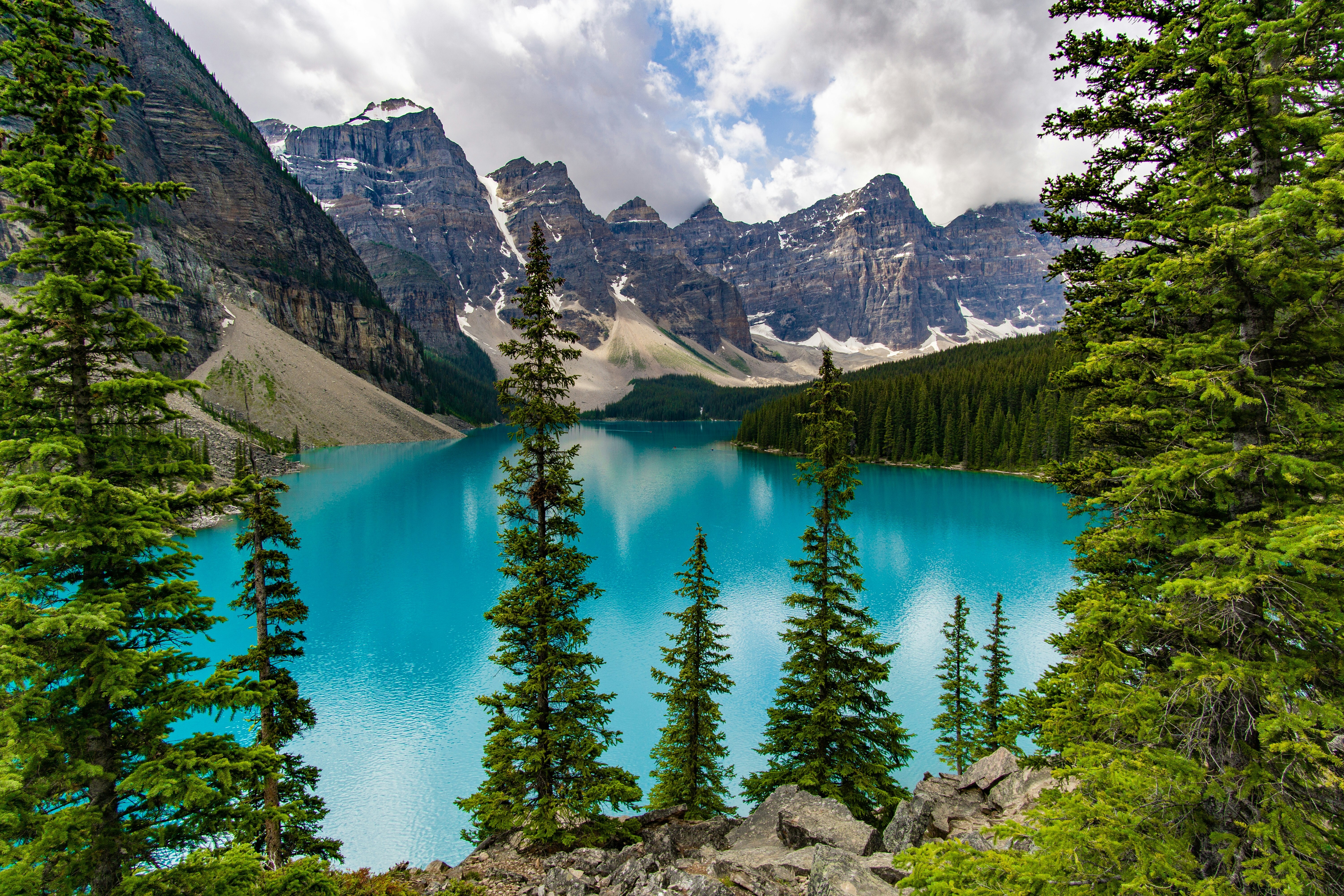 CAN Moraine Lake