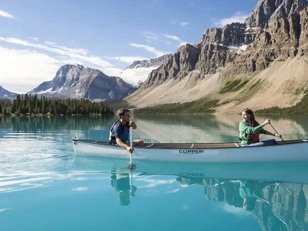 CAN Banff Canoe rentals
