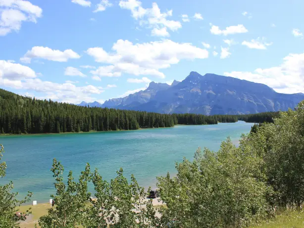 CAN Banff national Park Lake Minnewanka