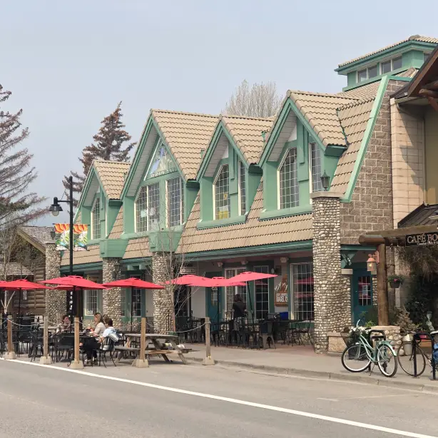 CA Alberta Canmore town