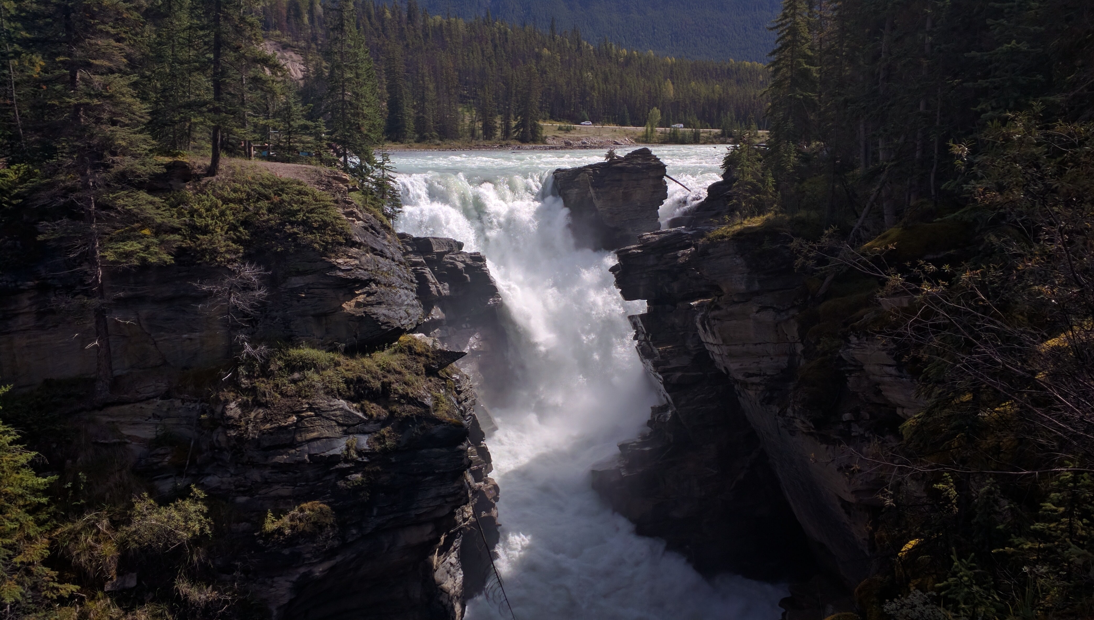 Canada icefields parkway athabasca falls waterfall