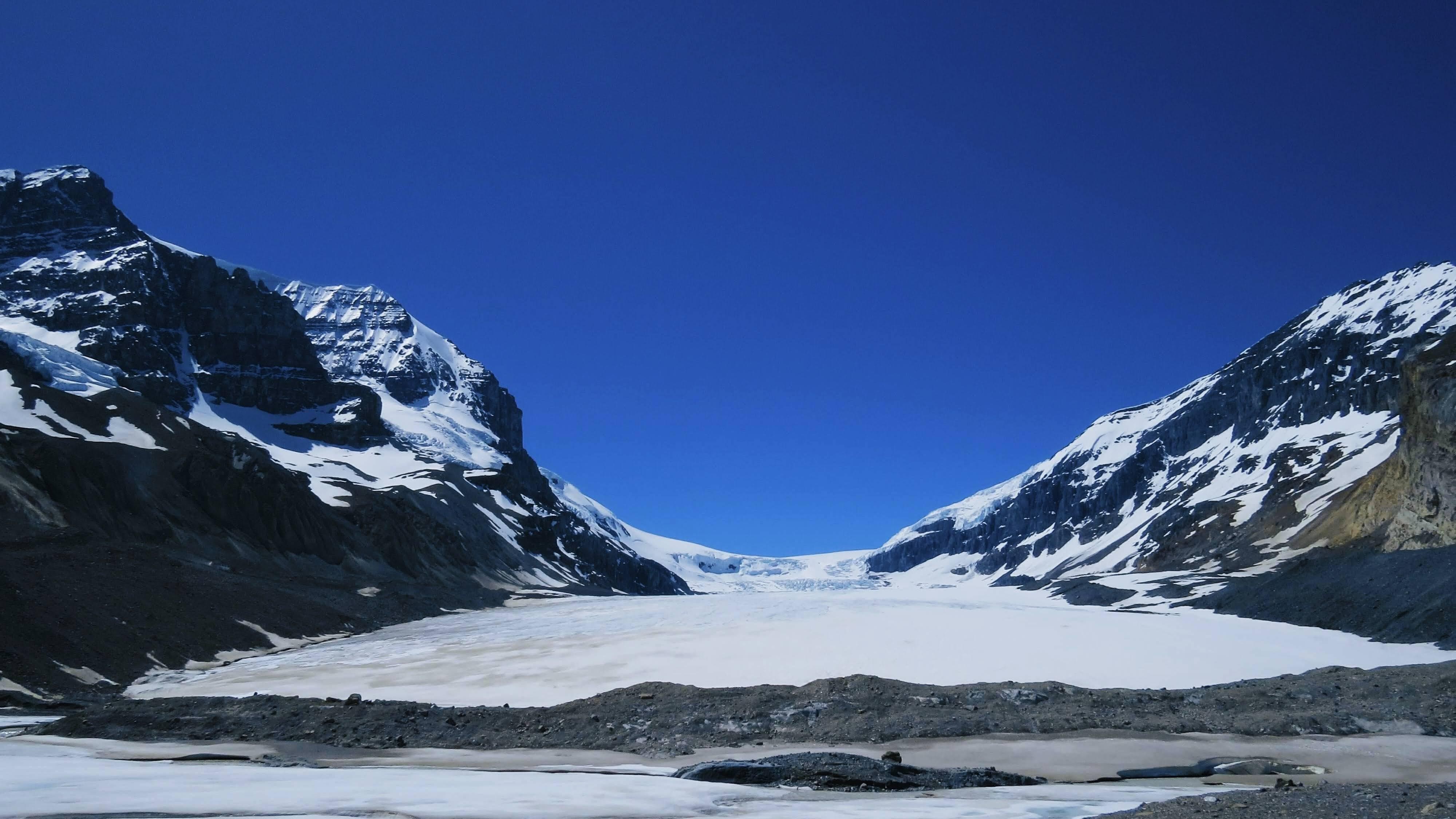 Canada icefields parkway athabasca glacier sky francisco fajardo