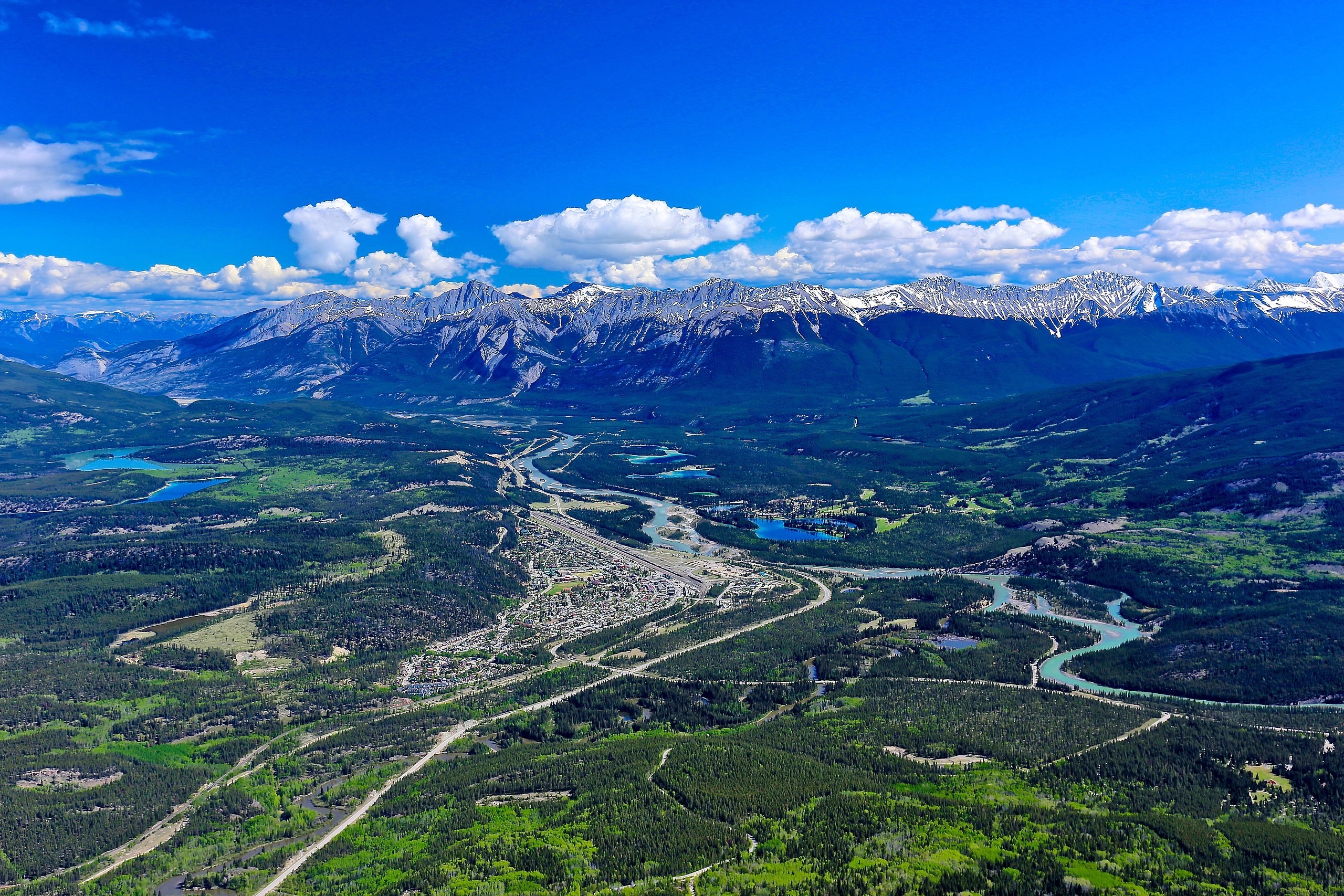 Canada icefields parkway jasper town