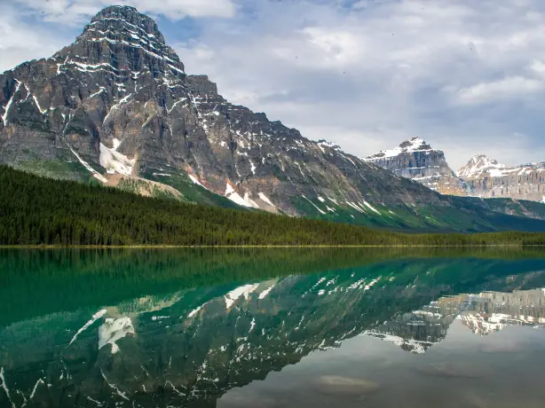 Canada icefields parkway waterfowl lake mountains ben turnbull