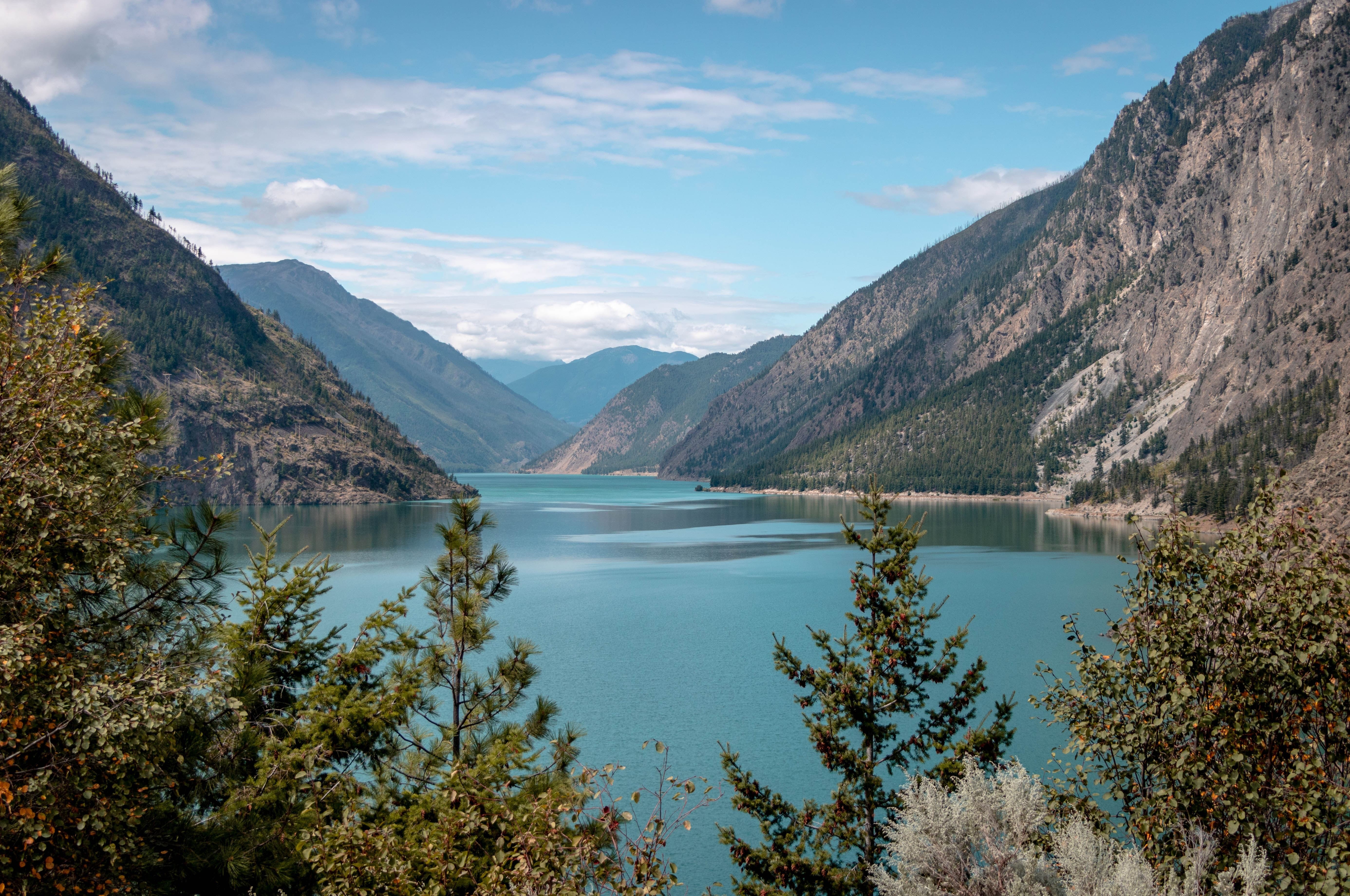 CA - BC - Kamloops - lake