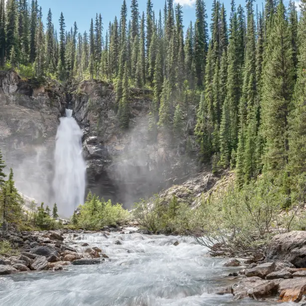 Kanada Yoho Nationalpark Laughing Falls
