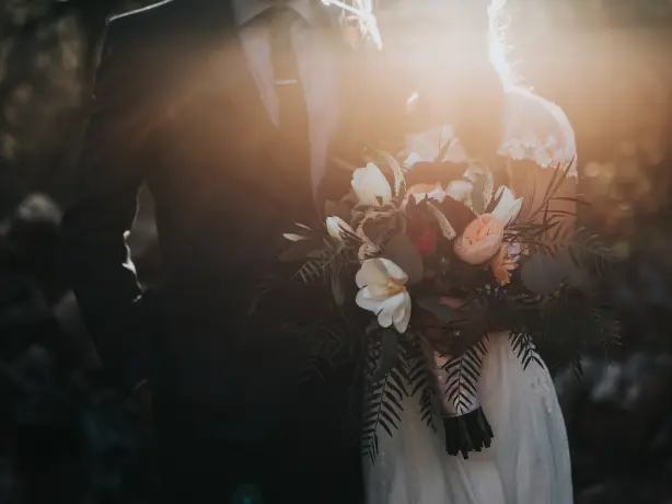 Us hawaii wedding flowers unsplash