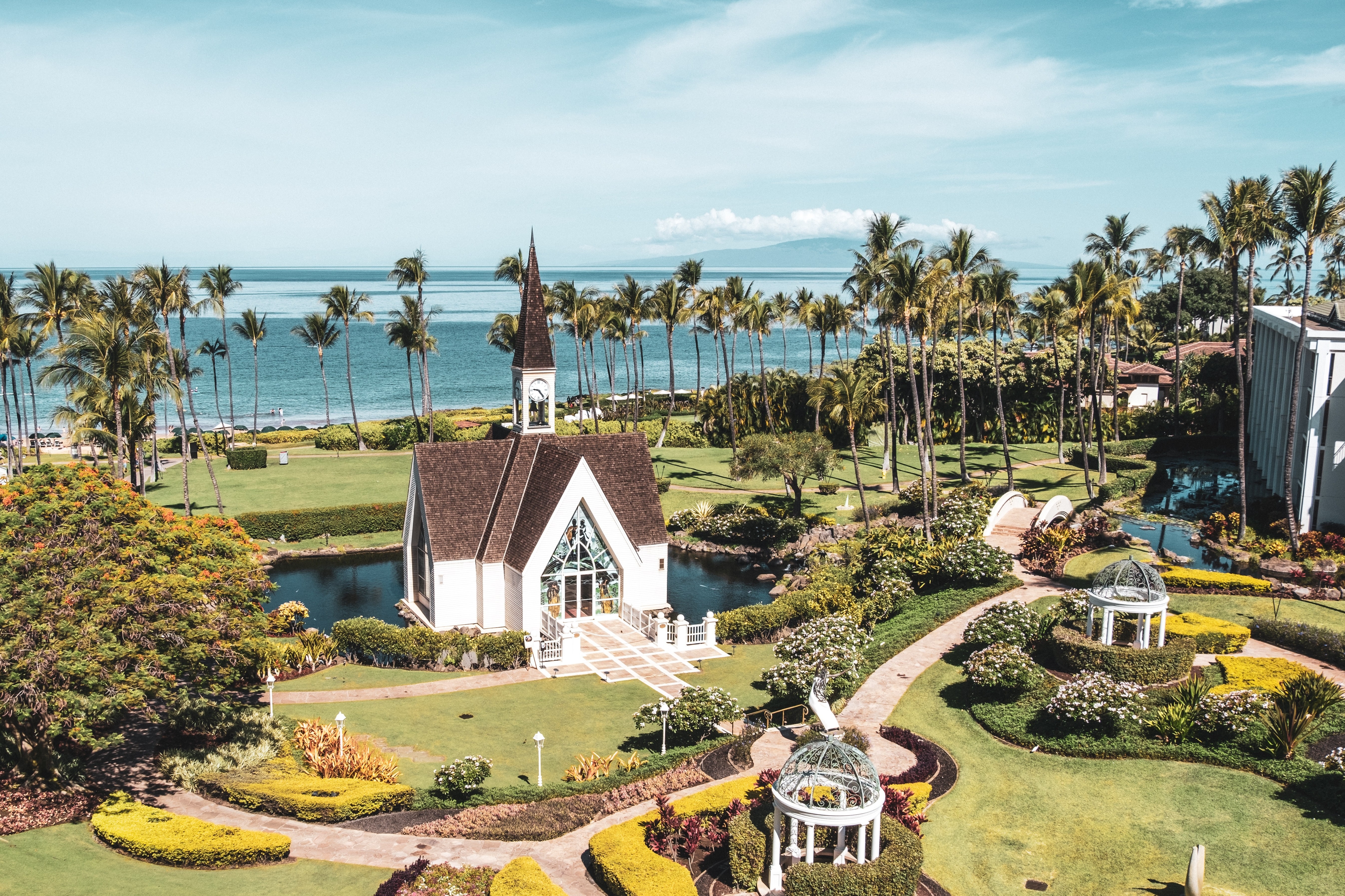 Us hawaii church maui unsplash