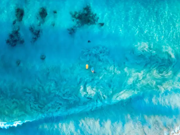 Us hawaii kauai beach unsplash