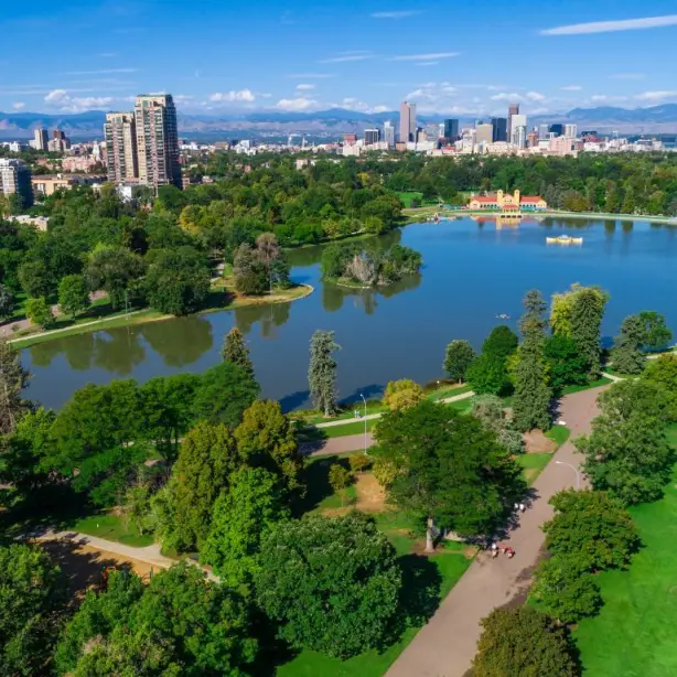 US Colorado Denver green city park view