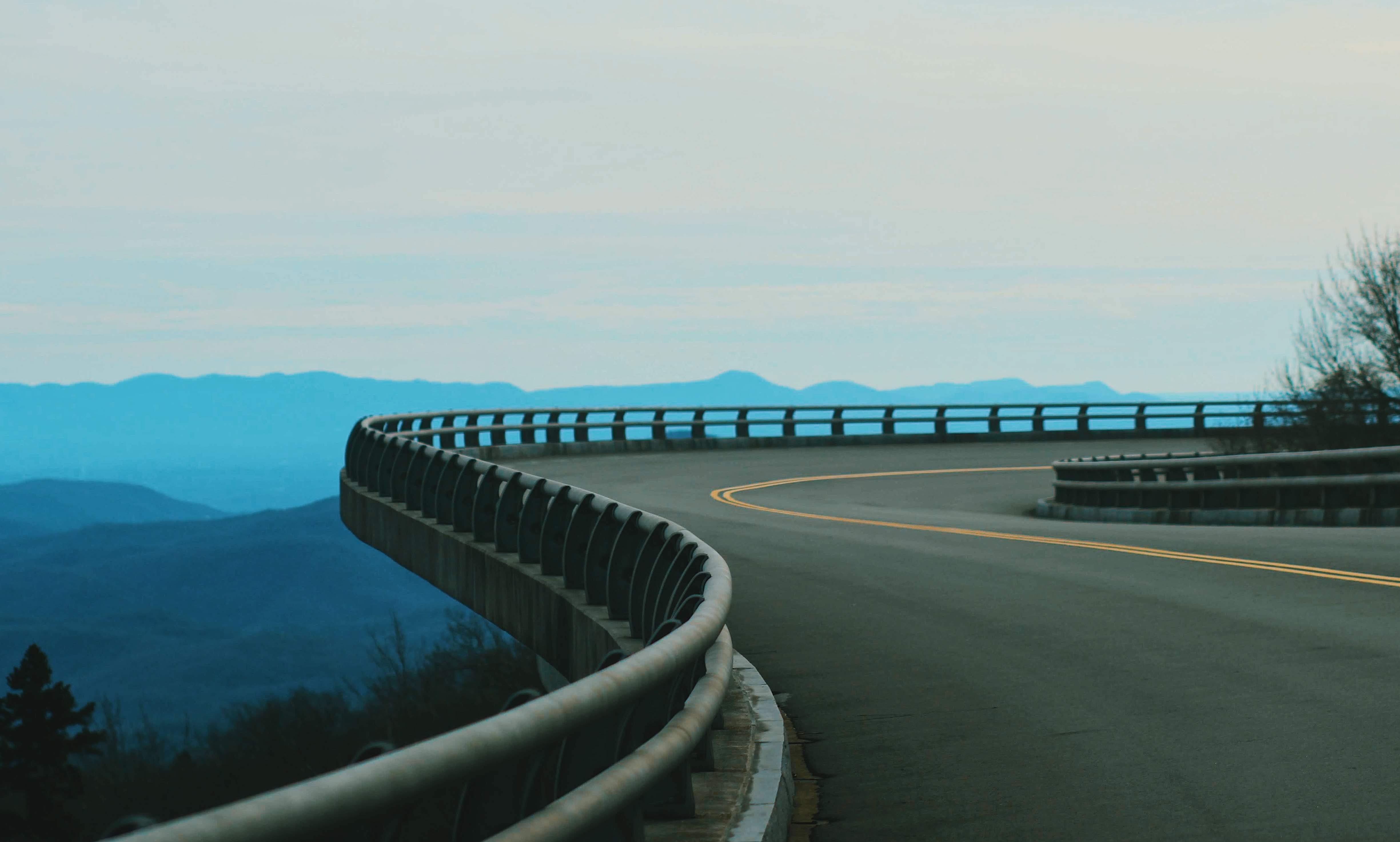 USA North Carolina road blue ridge parkway unsplash
