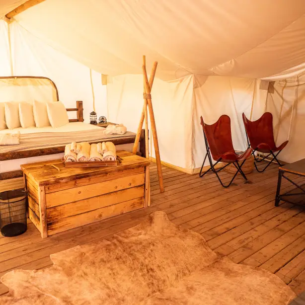 US Accommodation Luxury P1066004 Under Canvas Moab