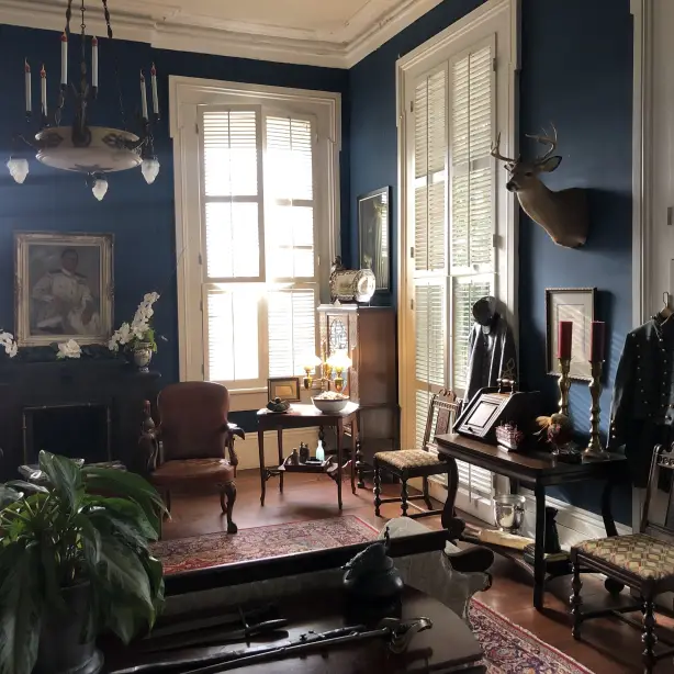 US Mississippi Vicksburg Duff Green Mansion blue room