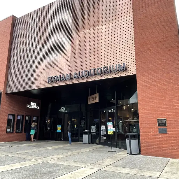 US Tennessee Nashville Rayman Auditorium outside