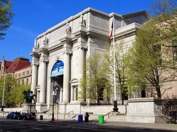 america-museum-building-newyork