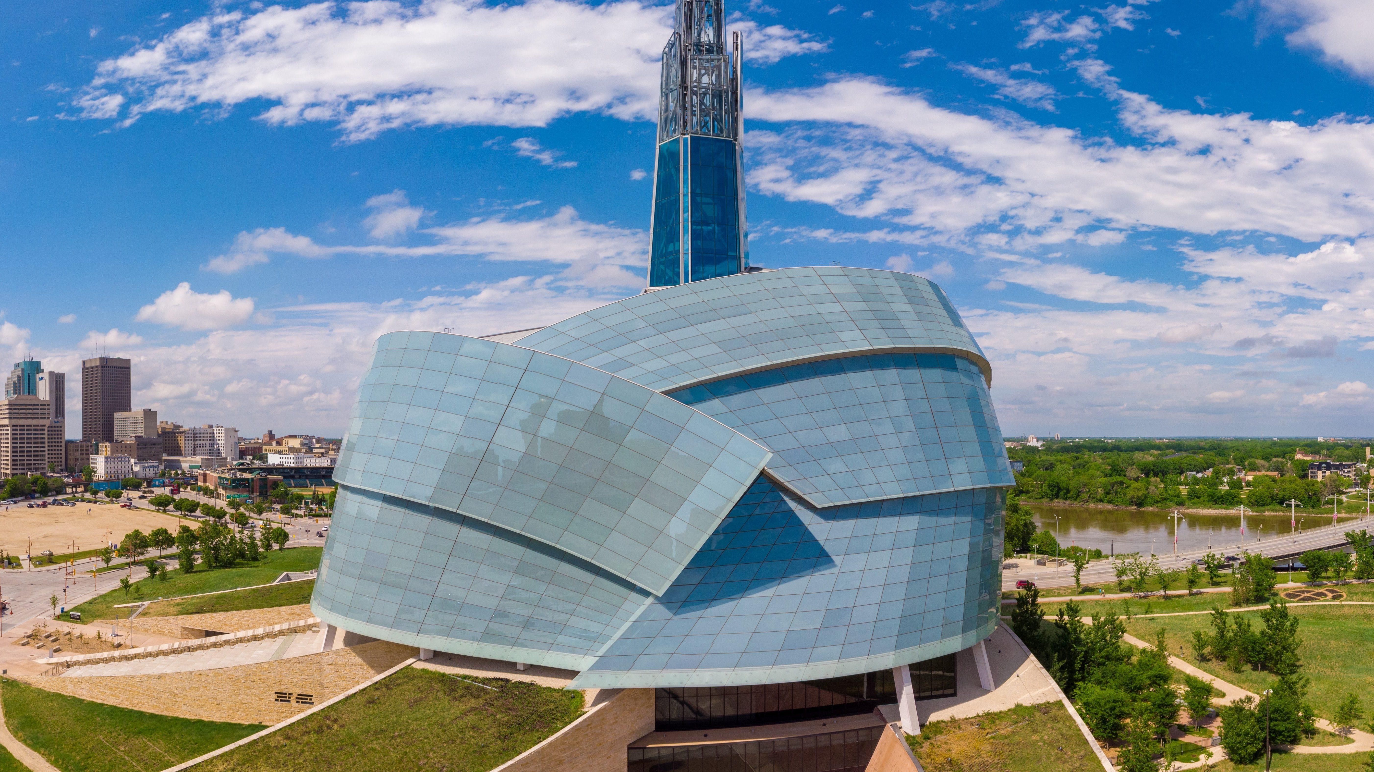 canada-museum-winnipeg-manitoba-human-rights-architecture-building-glass