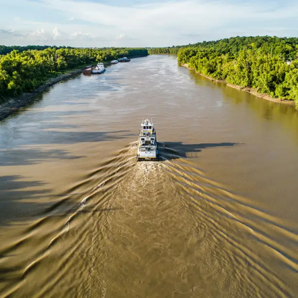 usa-mississippi-natchez-river