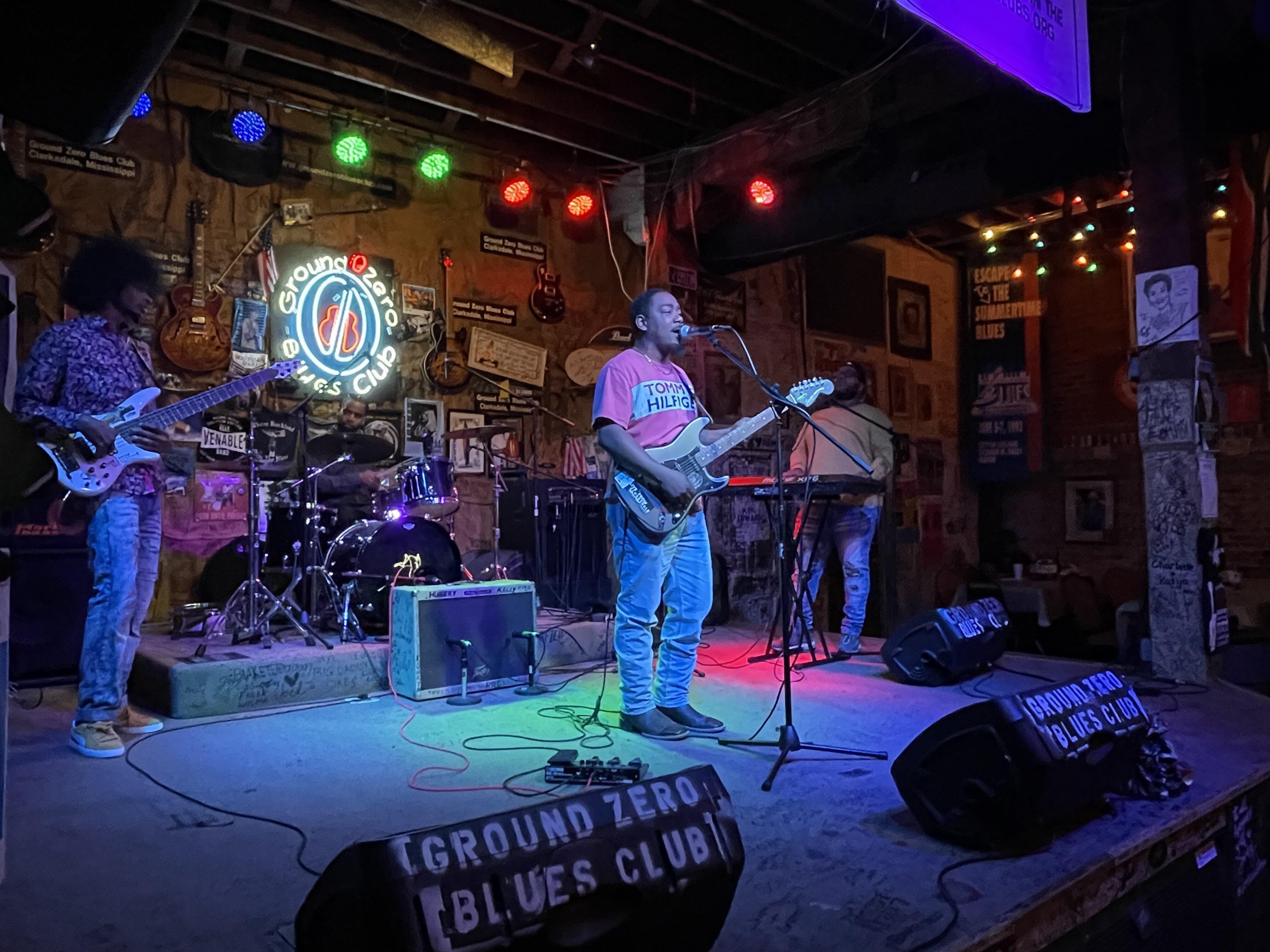 USA Mississippi Clarksdale Live Band